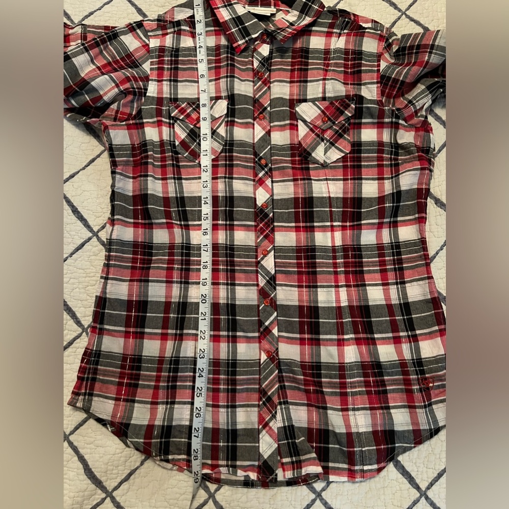 Ariat, Size Large, Long Sleeve